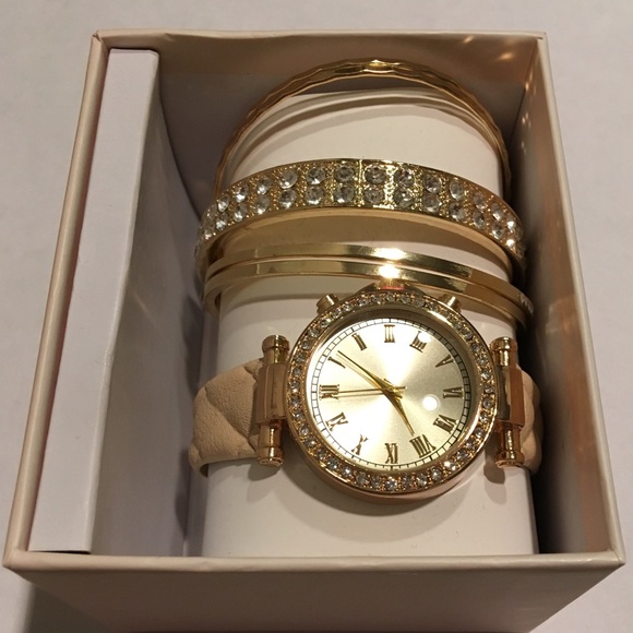 Gold Colored Watch with Jewels - Picture 2 of 6